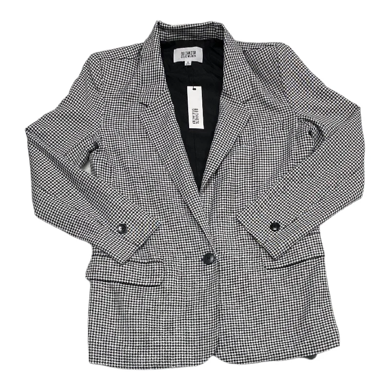 women's coats in bold colorsBlazer By Bb Dakota In Black & White, Size: S