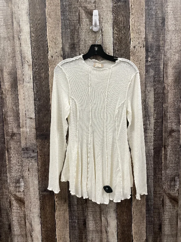 women's tops for those who want to stay warm and stylish during colder weatherTunic Long Sleeve By Altard State In White, Size: Xl