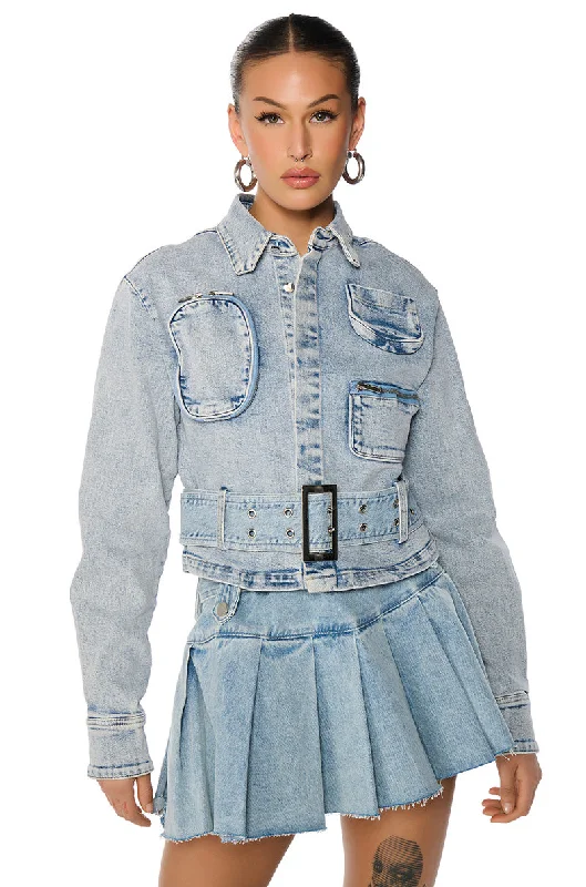 women's down coatsIT HAS POCKETS DENIM JACKET