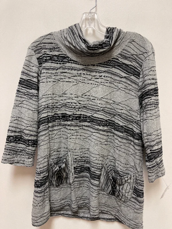 women's tops for those who want to stay cool and chic during warmer weatherTop Long Sleeve By Clothes Mentor In Grey, Size: L