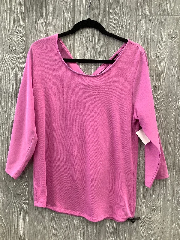 women's tops for those who want to show off their figure in a flattering wayTop Long Sleeve By Ann Taylor In Pink, Size: L