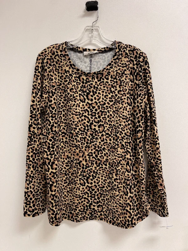 women's tops for those who want to create stylish and put-together outfits without spending a fortuneTop Long Sleeve By Zenana Outfitters In Animal Print, Size: Xl