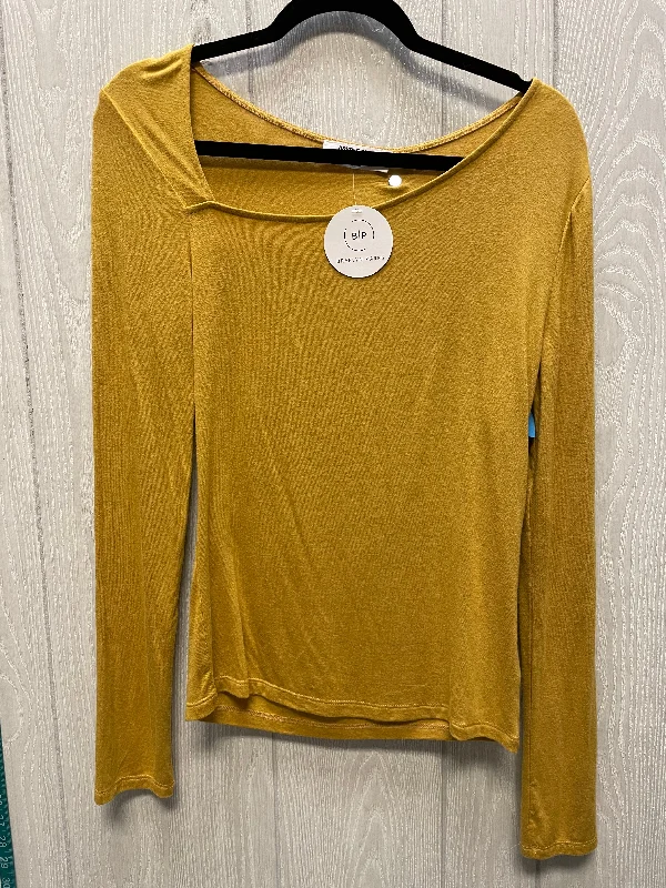 women's tops for those who want to wear pieces that are both comfortable and stylishTop Long Sleeve By Double Zero In Yellow, Size: L