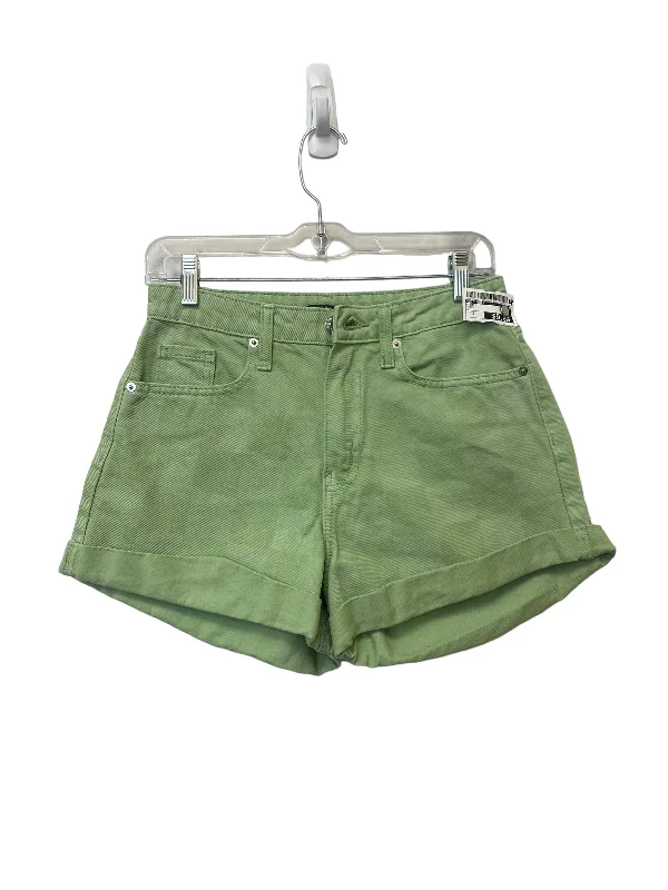 women's short shortsGreen Shorts Wild Fable, Size 2