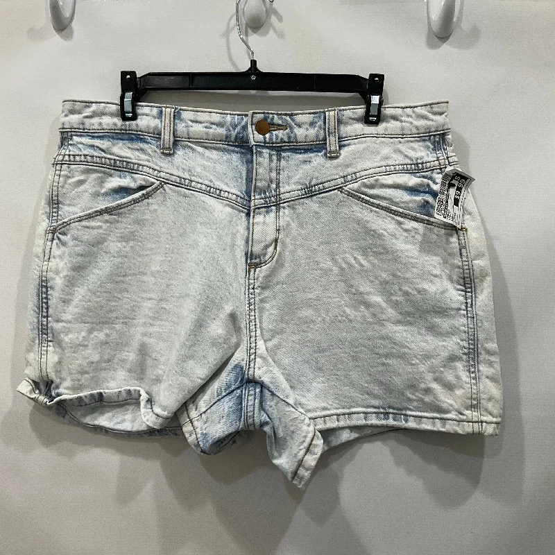 women's elastic waist shortsDenim Shorts Universal Thread, Size 12