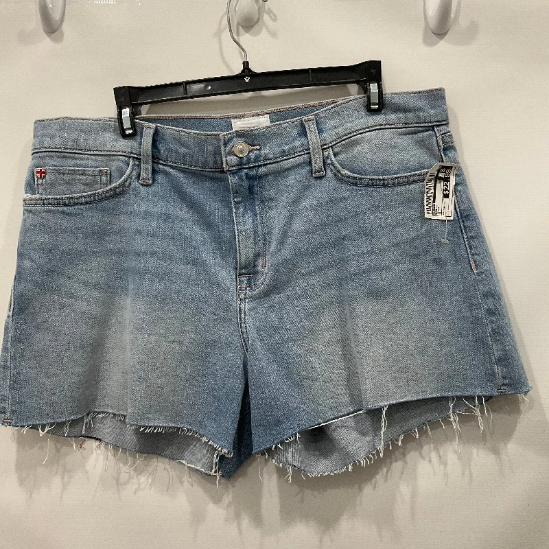 women's dress shortsDenim Shorts Hudson, Size 14