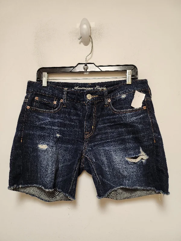 women's high-slung shortsBlue Denim Shorts American Eagle, Size 4