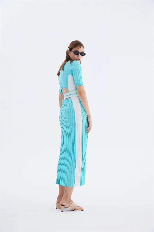 Vintage DressJODIE PLEATED LONG DRESS WITH WAVY SIDE SLIT