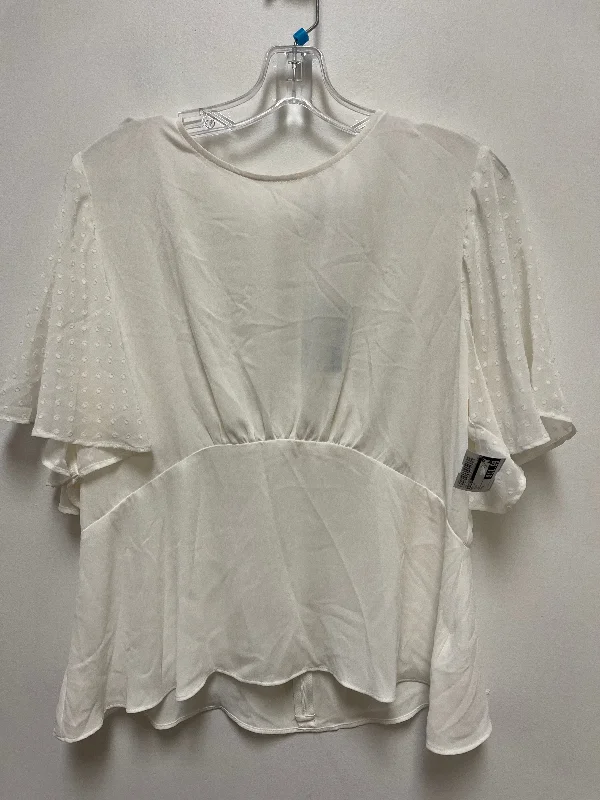 women's tops that offer a perfect blend of style, comfort, and affordabilityTop Short Sleeve By Express In Cream, Size: L