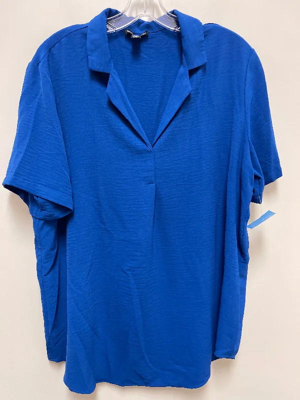 women's tops for cozy nights inTop Short Sleeve By Hilary Radley In Blue, Size: L