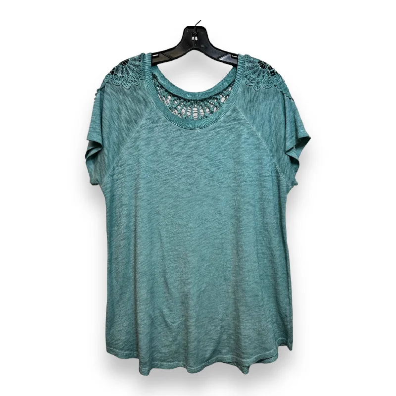 women's tops for those who want to create outfits that are both unique and memorableTop Short Sleeve By Torrid In Aqua, Size: L