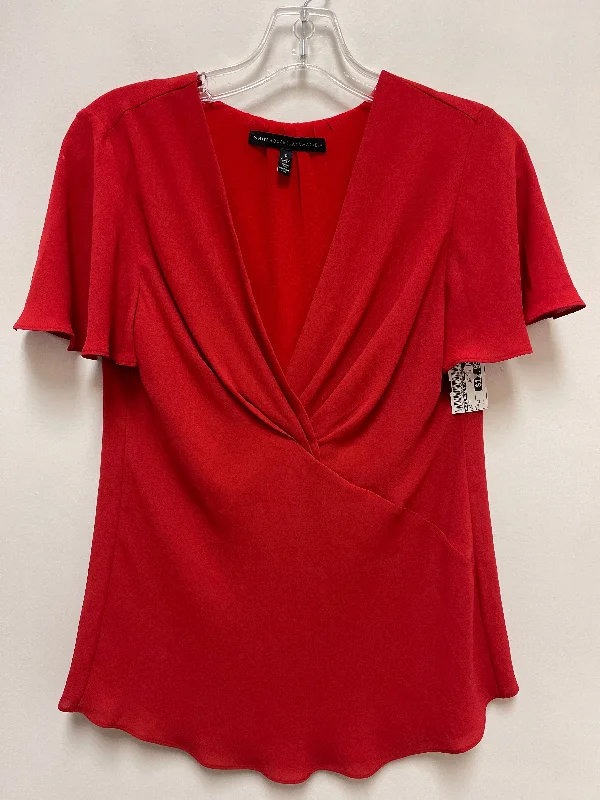 women's tops for mixing and matching with different bottomsTop Short Sleeve By White House Black Market In Red, Size: Xs