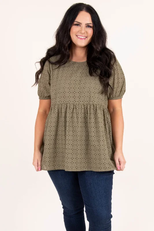 women's tops for summer festivalsWorth The Fall Top, Olive